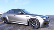 BMW M5 E60 1.0a для GTA 5 миниатюра 2