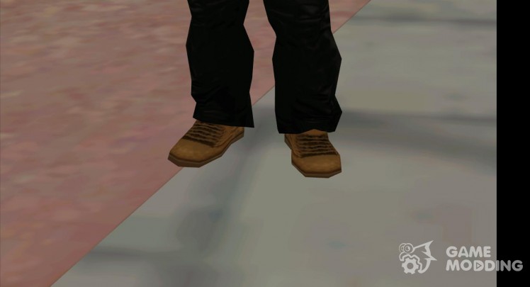 Коричневые ботинки из бета-версии