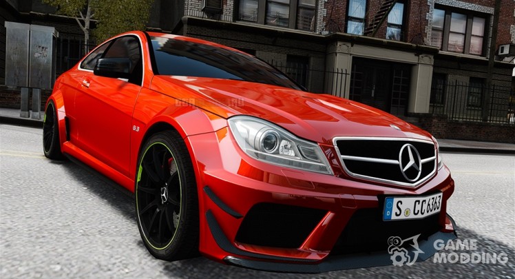 Mercedes-Benz C63 AMG 2012