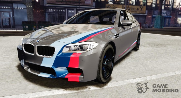 BMW M5 F10 2012 M Stripes para GTA 4