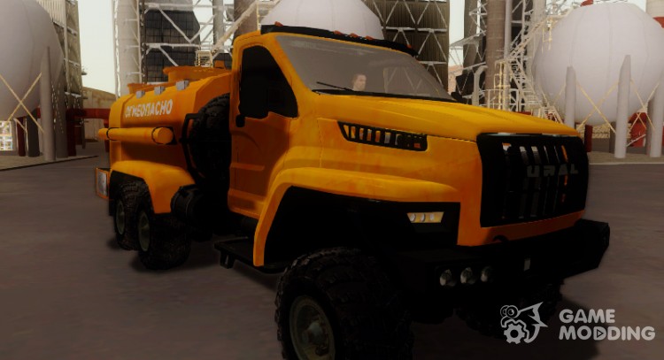 Ural Next Бензовоз para GTA San Andreas