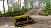 Mercedes-Benz Sprinter Ambulance para GTA San Andreas miniatura 2