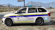 Skoda Octavia Caravan Slovenian Police para GTA 5 miniatura 2