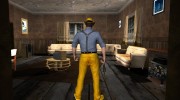 Skin GTA V Online в HD в жёлтой одежде для GTA San Andreas миниатюра 2