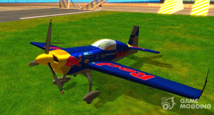 Extra 300L Red Bull
