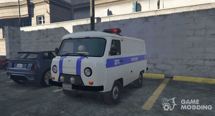 El uaz 3962 la Policía