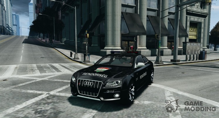 AUDI S5 Húngaro policía coche negro