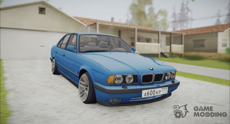 El BMW M5 E34 Stance