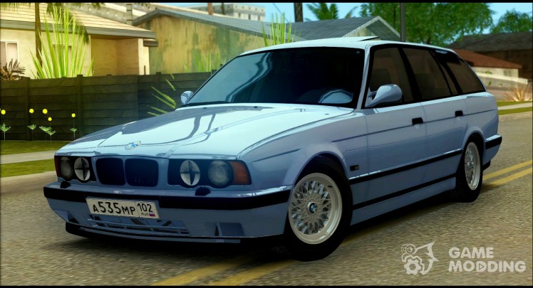 El BMW M5 E34 Touring