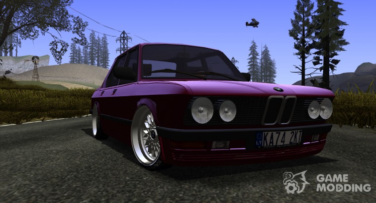 BMW E28 525e
