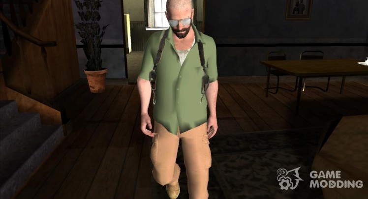 Max Payne 3 in green shirt