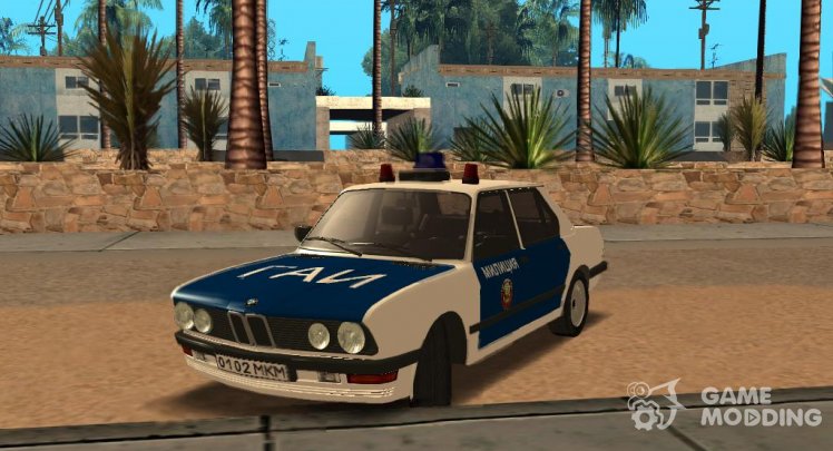 El BMW 525E (E28) de la policía 1987