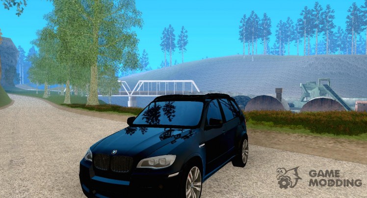 BMW X5M 2013 v1.0