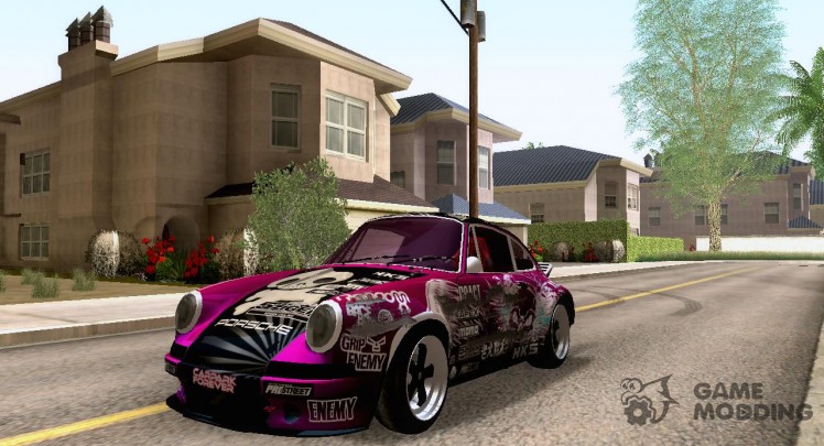 Porsche 911 Pink Power