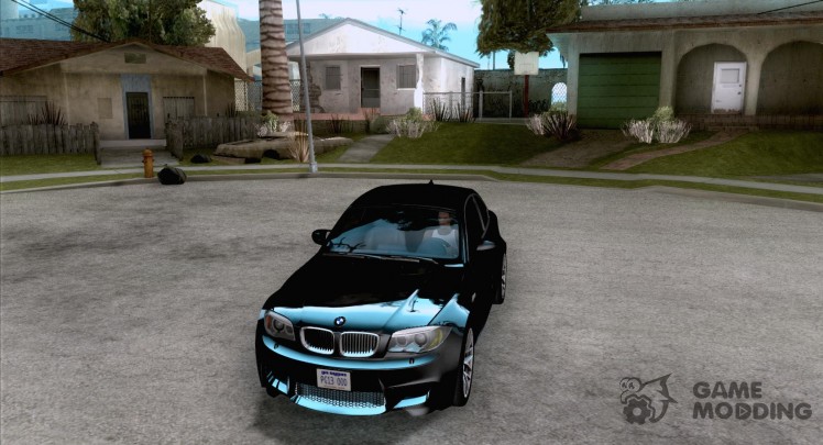 BMW 1 m v2