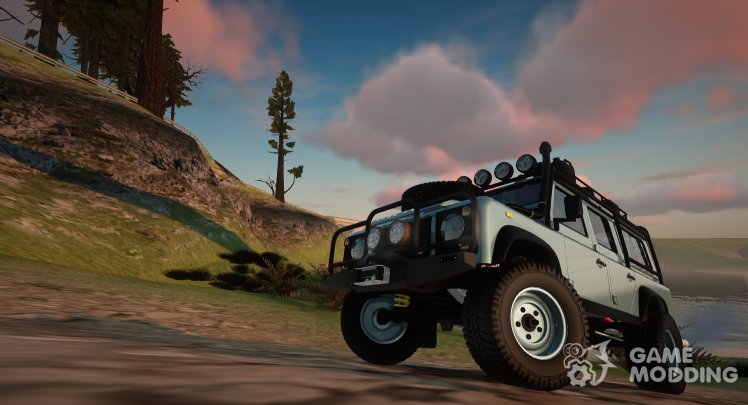 Land Rover Defender Adventure