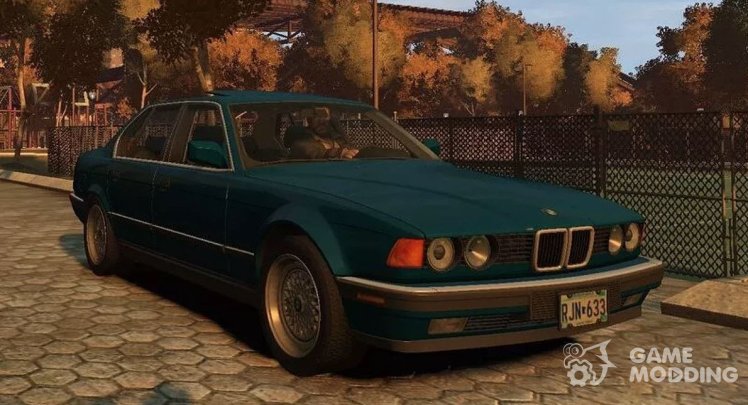 BMW 735i (E32)