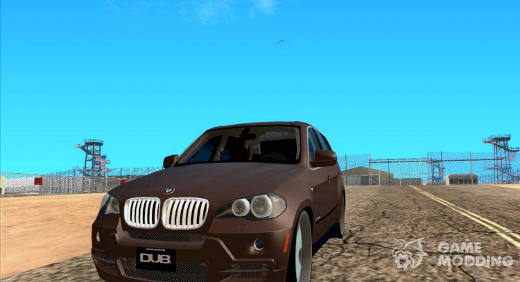 BMW X 5 dubstore para GTA San Andreas