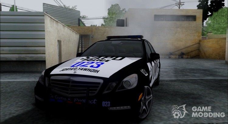 El Mercedes-Benz E63 AMG Police Edition para GTA San Andreas