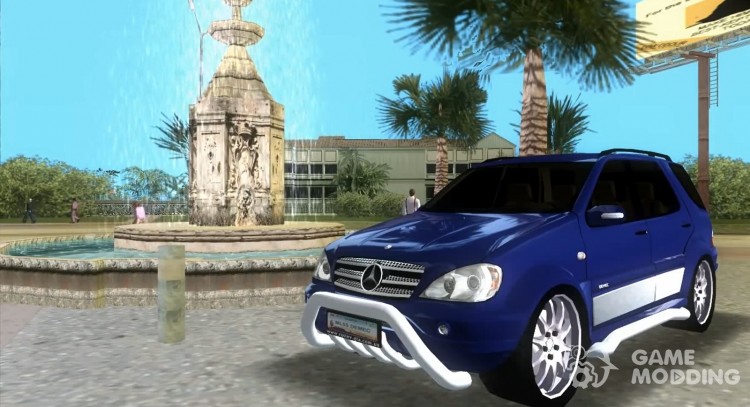Mercedes-Benz ML55 for GTA Vice City