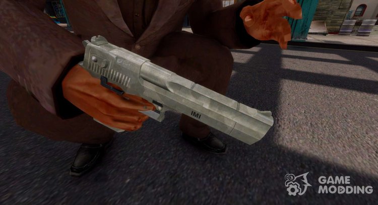 Nickel-Plated Combat Pistol for GTA 4