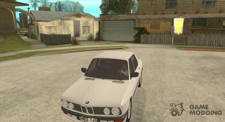 BMW E28 525e ShadowLine Stock for GTA San Andreas