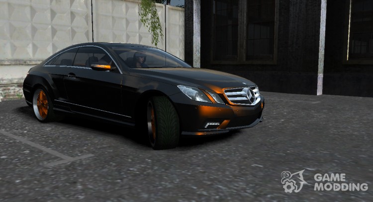 Mercedes Benz E500 Coupe для GTA 4
