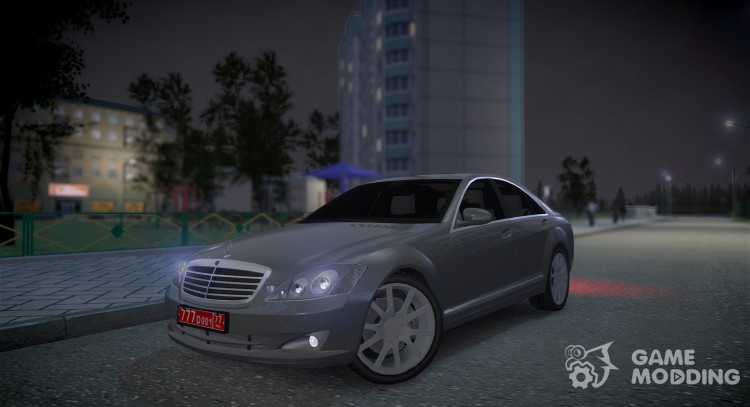 El Mercedes-Benz S600 W221 para GTA 4