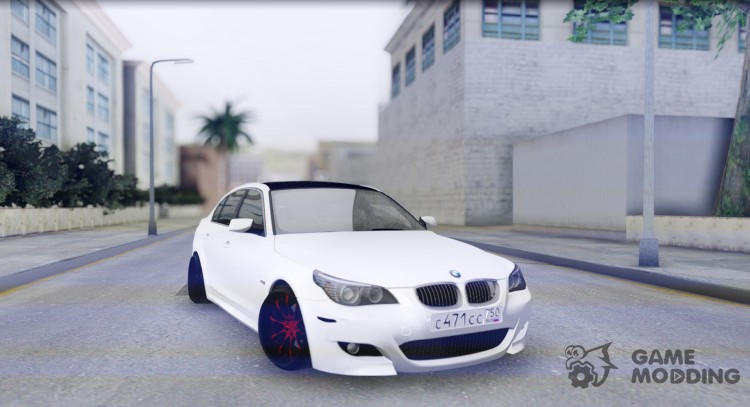 El BMW M5 E60 Stanced para GTA San Andreas