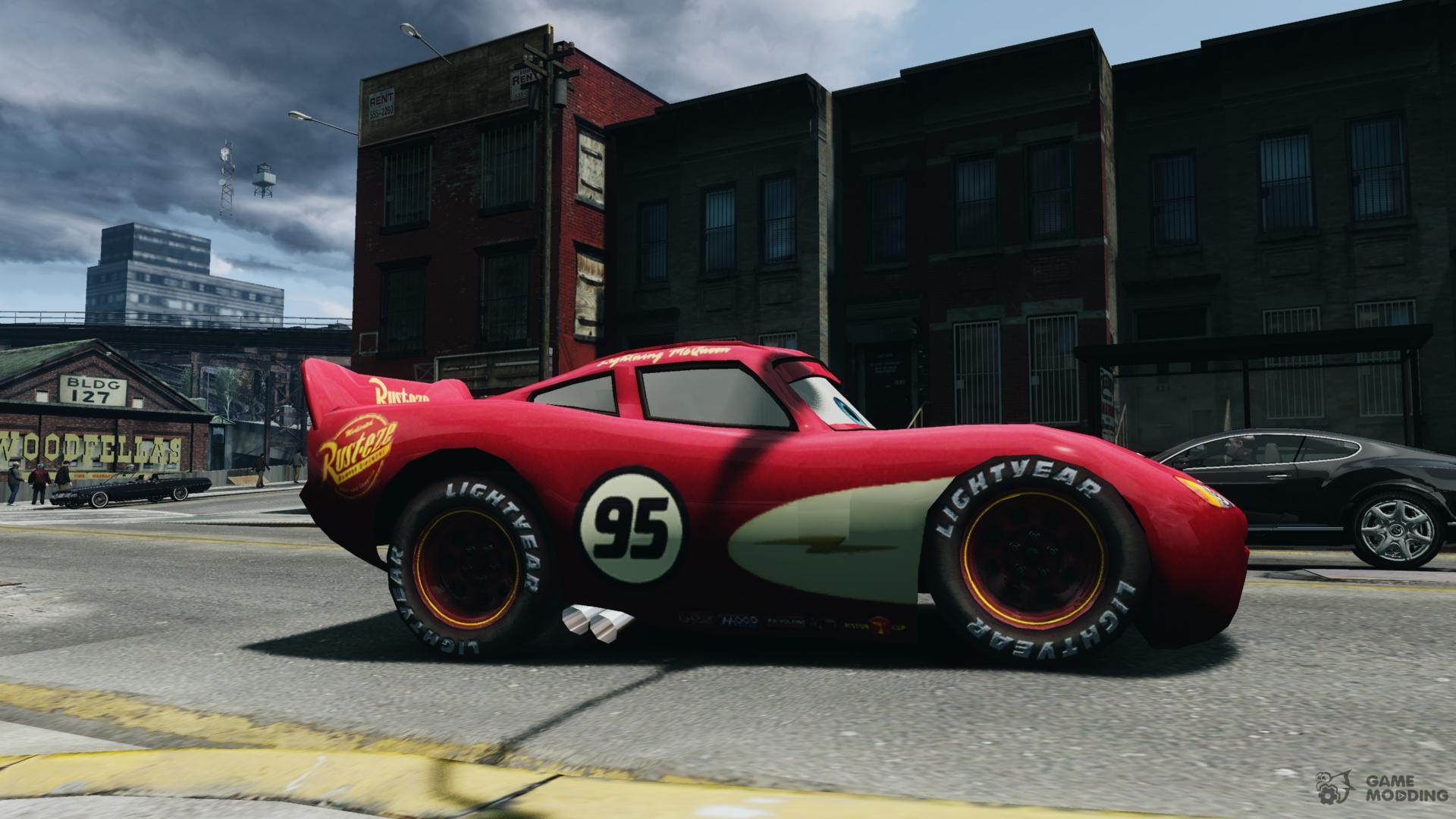 GTA 4 Lightning McQueen Dinoco Mod 